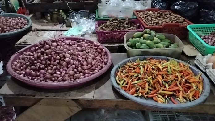 Cabai, Bawang Merah, dan Putih Merangkak Naik di Pasar Tradisional Sempidi