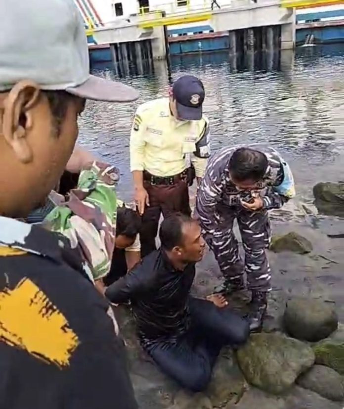 Dua pria asal Kabupaten Malang, Herisusanto (31) dan Aan Hasah Nahkrowi (27), harus mengakhiri rencana kabur mereka setelah aksi mencuri motor di wilayah Kuta, Bali