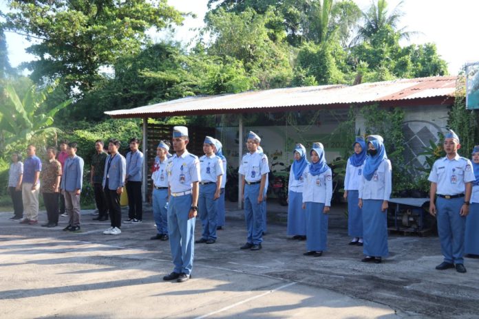 Mahasiswa Polstat STIS Gelar PKL Penelitian TIK dan Pola Asuh di Buleleng