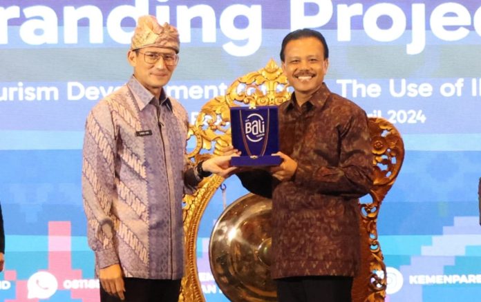 Menteri Sandiaga Dorong Upaya Meningkatkan Ekonomi Kreatif Bali