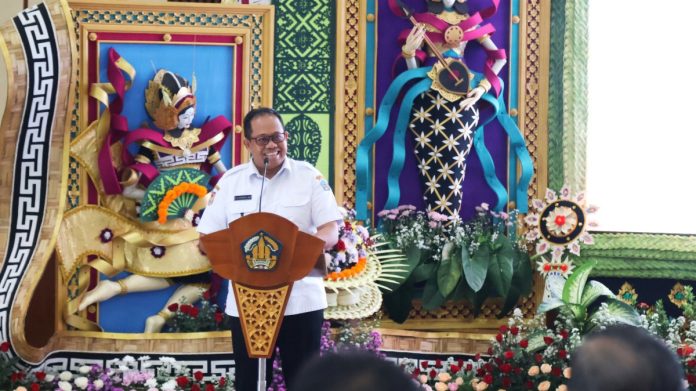 Pj Gubernur Mahendra Jaya Dorong Perusahaan Bali Sumbang untuk Pengentasan Kemiskinan