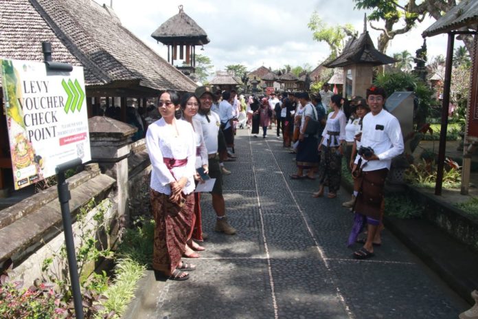 Pemprov Bali Perketat Pungutan Wisatawan Asing di Desa Wisata Penglipuran