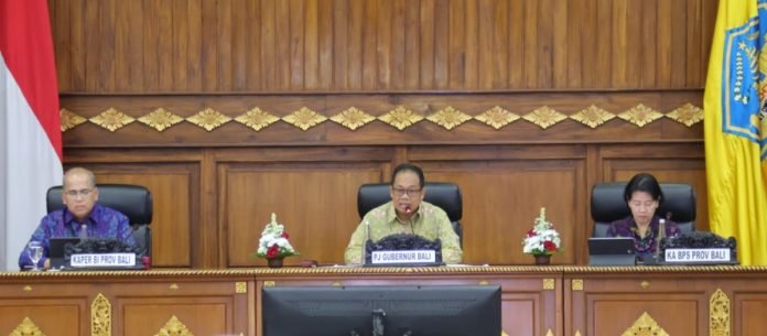 Pj Gubernur Bali Dorong Pemkab Manfaatkan Tanah Provinsi Tekan Inflasi Pangan