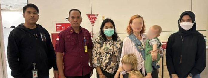 4 WN Rusia Pelanggar Overstay, Akhirnya Dideportasi Kanwil Kemenkumham Bali