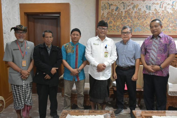 Sambut 1 Muharram 1446 H, Paguyuban Yogyakarta di Denpasar Gelar Wayang Kulit 'Semar Mbangun Kahyangan