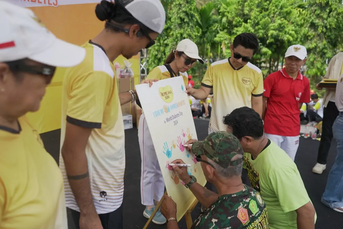 Senam Sehat Bersama Peringati World Diabetes Day 2024 di Bali