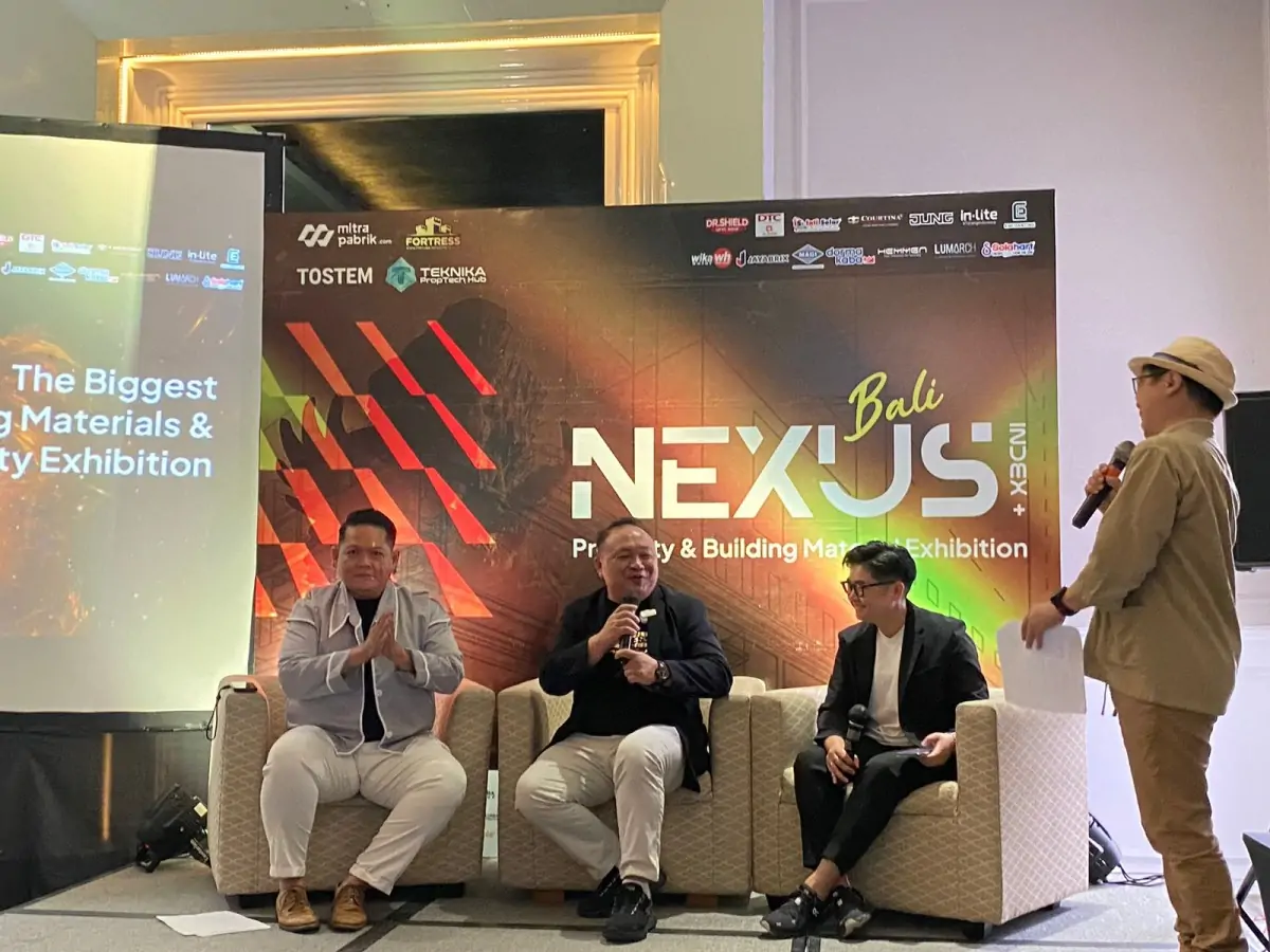 Konferensi pers acara Mitrapabrik.com, yang merupakan pameran material bangunan dan properti bernama NEXUS, berlangsung selama dua hari pada 4-5 Desember 2024 di Bali Sunset Road Convention Center.