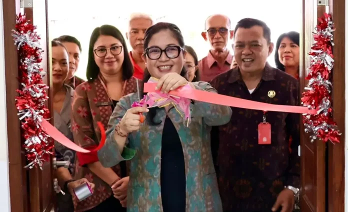 Upaya meningkatkan kualitas pendidikan anak usia dini di Tabanan kembali ditunjukkan oleh Bunda PAUD Tabanan, Ny. Rai Wahyuni Sanjaya.