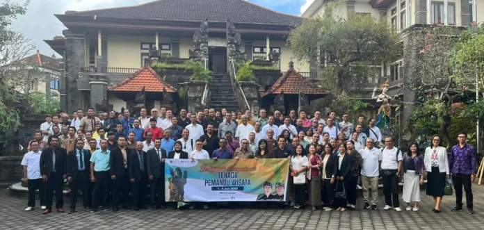 Pemerintah Kota Denpasar melalui Dinas Pariwisata terus mendorong peningkatan kualitas sumber daya manusia di sektor pariwisata.