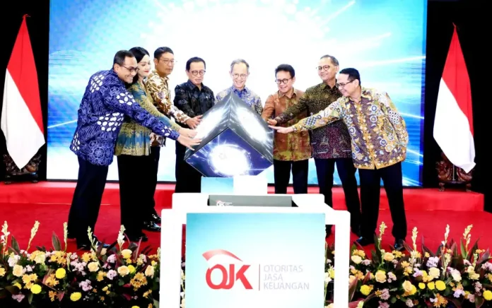 Otoritas Jasa Keuangan (OJK) resmi mengukuhkan Komite Pengembangan Keuangan Syariah (KPKS) pada Selasa, 8 Juli 2025 di Jakarta