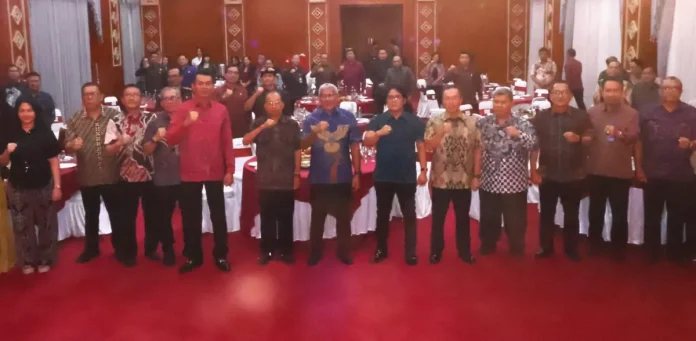 Kepala BNN RI, Komjen Pol. Marthinus Hukom, memuji langkah strategis Gubernur Bali Wayan Koster dalam menjaga stabilitas dan keamanan daerah