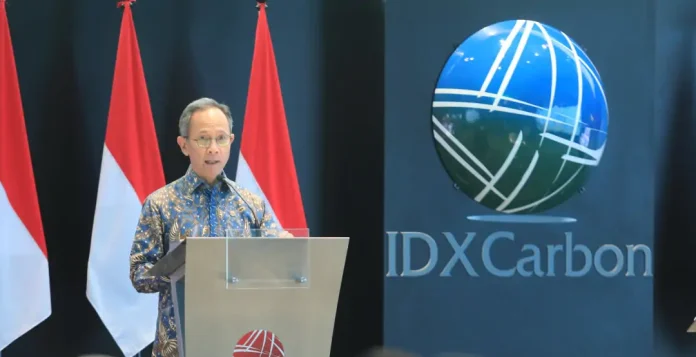 Otoritas Jasa Keuangan (OJK) pada Selasa (15/7/2025) meluncurkan buku “Mengenal dan Memahami Perdagangan Karbon bagi Sektor Jasa Keuangan”.