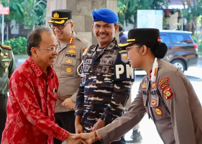 Kementerian Imigrasi dan Pemasyarakatan (IMIPAS) bersama Pemerintah Provinsi Bali mengukuhkan Satuan Tugas Patroli Keimigrasian Tahun 2025