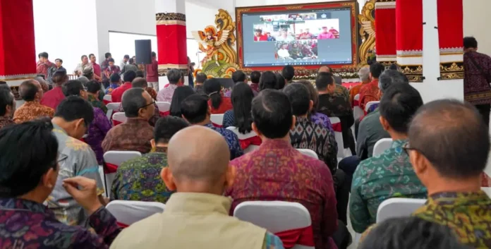 Setelah bertahun-tahun sulit menikmati tayangan televisi, kini 22 channel TV digital dengan kualitas gambar jernih berkat Turyapada Tower