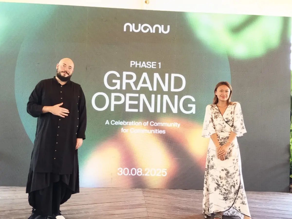 Lev Kroll, CEO Nuanu Creative City bersama Ida Ayu Astari Prada, Brand & Communications Director Nuanu saat konferensi pers, Sabtu, 30 Agustus 2025.