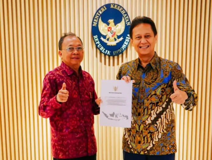 Gubernur Wayan Koster bertemu Menteri Kesehatan Budi Gunadi Sadikin di Jakarta untuk meminta dukungan penanganan banjir dan pembangunan infrastruktur di Bali.