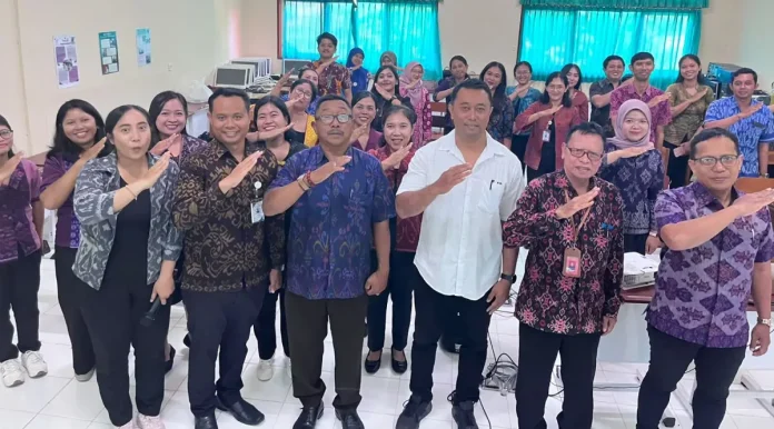 Balai GTK Provinsi Bali dan SMP di Denpasar mengadakan talkshow tentang praktik baik Pembelajaran Mendalam pada 4 Oktober 2025 di SMP Negeri 7 Denpasar.