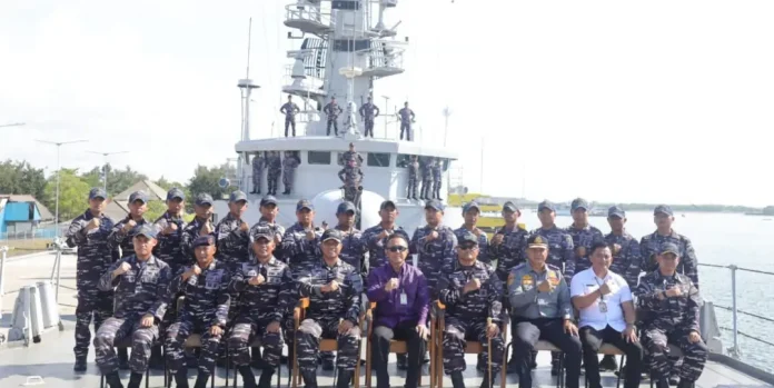 Jaya Negara Kukuhkan Sinergi dengan TNI AL, Kunjungi KRI Yos Sudarso di Pelabuhan Benoa