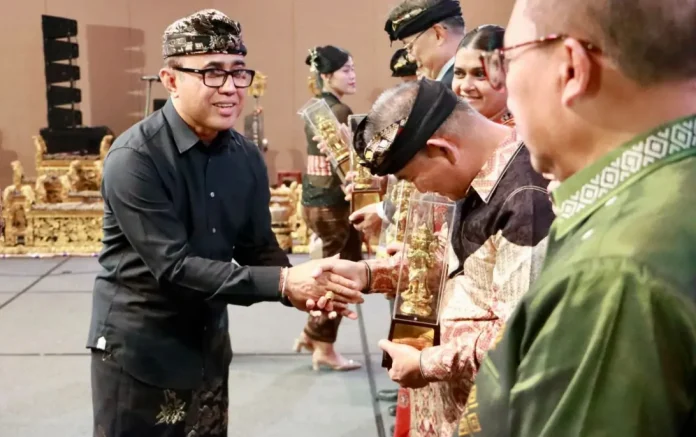 Delegasi CityNet Asia-Pacific Terpukau Pesona Budaya dan Tenun Endek Denpasar