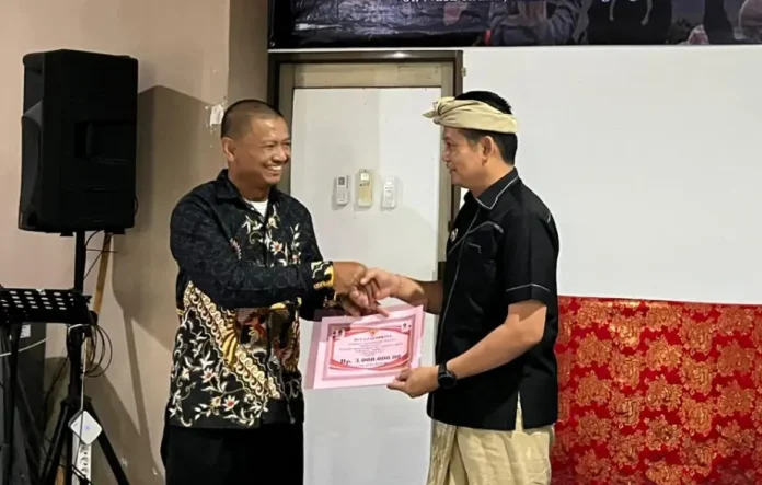 Bupati Jembrana I Made Kembang Hartawan menghadiri pelantikan pengurus baru Musyawarah Pelayanan Umat Kristen (MPUK) Kabupaten Jembrana periode 2025–2029