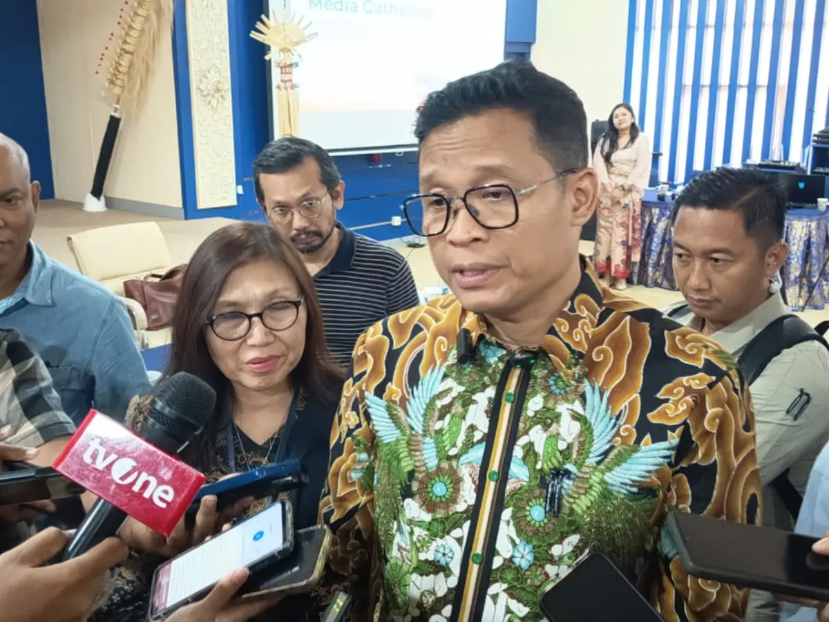 Direktur Jenderal Pajak Bimo Wijayanto, S.E., Ak., M.B.A., Ph.D., seusai menggelar Media Briefing DJP 2025 pada Selasa, 25 November 2025 di Kanwil DJP Bali.