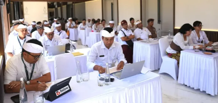 Bupati dan Wakil Bupati Klungkung mengajak OPD memperkuat kerja sama dan kinerja untuk mengoptimalkan potensi daerah serta meningkatkan PAD demi kemajuan Kabupaten Klungkung.