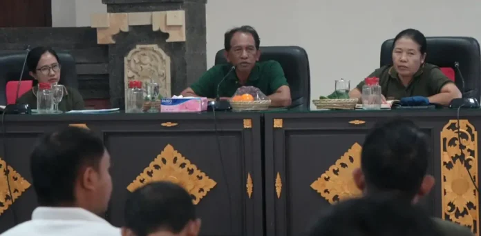 Salah satu kebijakan yang kini diterapkan adalah sentralisasi kendaraan operasional di lingkungan Pemerintah Kabupaten Jembrana
