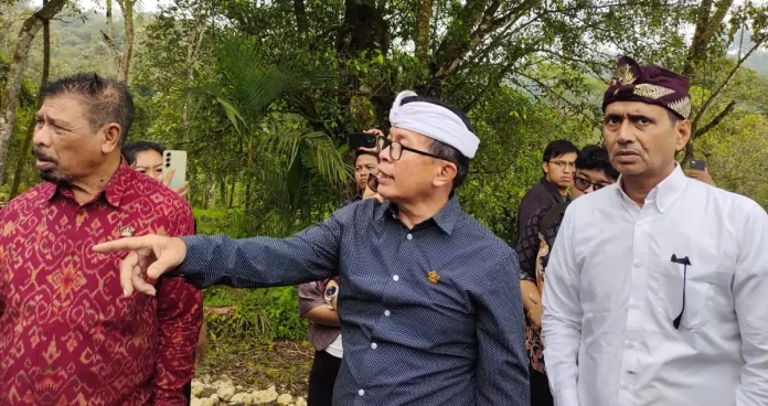 Komitmen DPRD Provinsi Bali dalam menjaga ruang hidup dan lahan pertanian kembali ditegaskan melalui Rapat Dengar Pendapat (RDP)