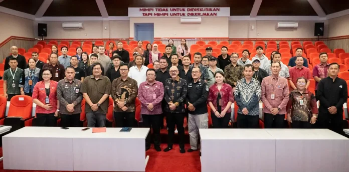 Wabup Bangli I Wayan Diar menekankan pentingnya penggunaan Labkesmas oleh pelaku usaha berbasis risiko untuk memastikan higienitas, keselamatan konsumen, dan meningkatkan standar pariwisata di Kabupaten Bangli.