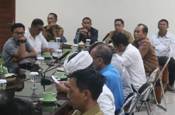 Pemerintah Kabupaten Buleleng melalui Badan Riset dan Inovasi Daerah (BRIDA) terus mendorong pemanfaatan hasil penelitian sebagai dasar penyusunan kebijakan pembangunan.