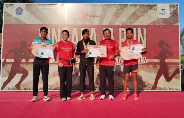 Singaraja Run 2026 diikuti 1.120 pelari dari berbagai daerah dan wisatawan, menghadirkan rute ikonik kota tua sebagai upaya mendorong sport tourism di Buleleng.