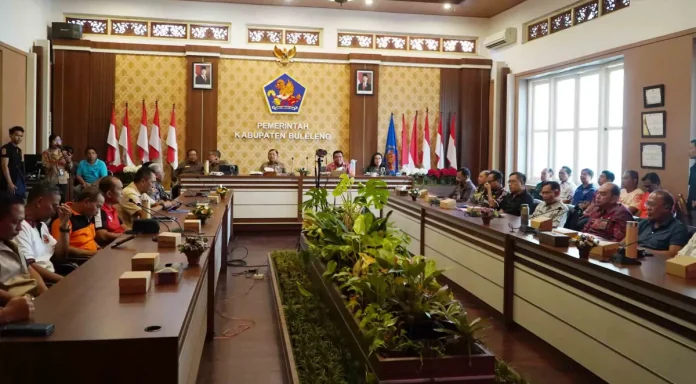 Pemerintah Kabupaten Buleleng melakukan transformasi pengelolaan sampah berbasis sumber dengan membatasi pembuangan di TPA Bengkala mulai 1 Mei 2026 agar hanya menerima sampah residu.
