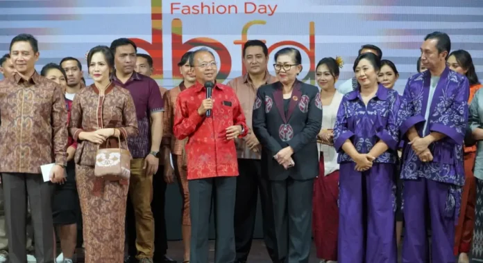 Bali Fashion Day 2026, Gubernur Koster Serukan Penguatan Produk Lokal dan Peran ASN