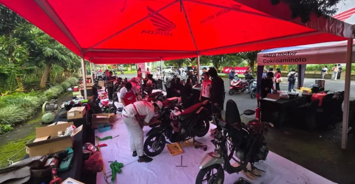 Astra Motor Bali menghadirkan inovasi layanan purna jual melalui program Service Kunjung dalam gelaran Youth Bali Partnership