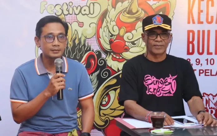 Pemerintah Kecamatan Buleleng menggelar jumpa pers pelaksanaan Singaraja Kreativitas Seni Festival atau Singa Kren Festival di kawasan Jalan Teleng, Singaraja, Selasa (5/5/2026).