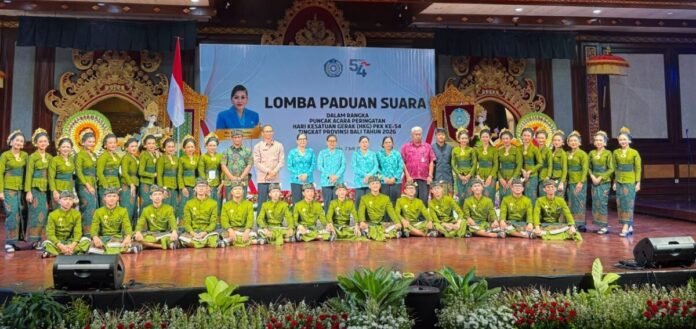 Lomba Paduan Suara TP PKK Provinsi Bali di Gedung Ksirarnawa, Denpasar, disambut antusias dan menjadi ajang pelestarian lagu daerah serta pengembangan kreativitas generasi muda melalui rangkaian HKG PKK ke-54.