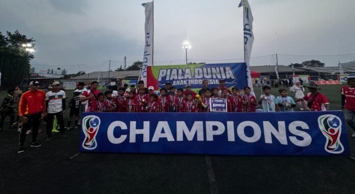 Sekolah Sepak Bola (SSB) Manistutu United KU-12 asal Desa Manistutu, Kabupaten Jembrana, kembali mengukir prestasi di tingkat nasional.