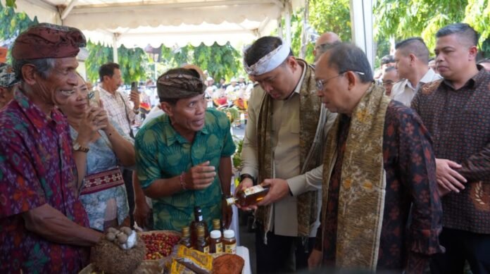 Pelantikan HKTI Bali, Gubernur Koster Ajak Perkuat Kolaborasi Demi Wujudkan Kedaulatan Pangan