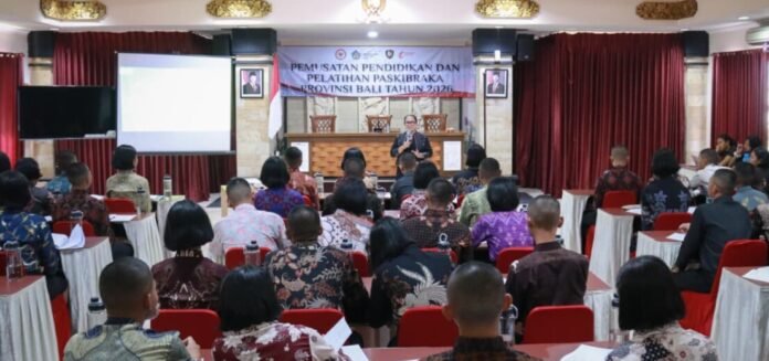 Koordinator Divisi Pencegahan, Partisipasi Masyarakat, dan Hubungan Masyarakat Bawaslu Bali, Ketut Ariyani, menyampaikan hal tersebut saat menjadi narasumber dalam kegiatan Pendidikan dan Pelatihan Calon Pasukan Pengibar Bendera Pusaka (Paskibraka) Provinsi Bali, Jumat, 31 Juli 2026.