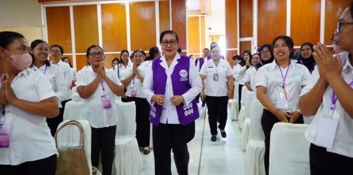 Ketua Tim Pembina (TP) Posyandu Provinsi Bali, Ny. Putri Koster, menyampaikan hal tersebut saat membuka Bimbingan Teknis (Bimtek) Bina Posyandu Angkatan XI Tahun 2026 di UPTD Balai Pelatihan Kesehatan dan Masyarakat (Bapelkesmas) Dinas Kesehatan Provinsi Bali, Denpasar, Rabu (26/8/2026).