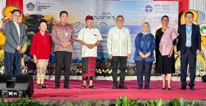 Perkuat Ekonomi Kerthi Bali, Gubernur Koster Dorong Riset dan Inovasi untuk Maksimalkan Kekayaan Laut