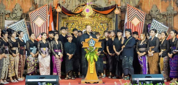 Wabup Bagus Alit Sucipta Hadiri HUT STT Giri Kusuma Kelod, Titip Pesan untuk Generasi Muda